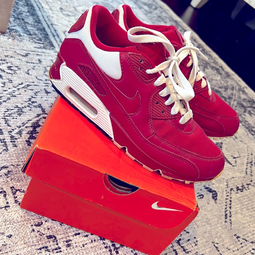 Used rare red Nike Air Max sneakers!